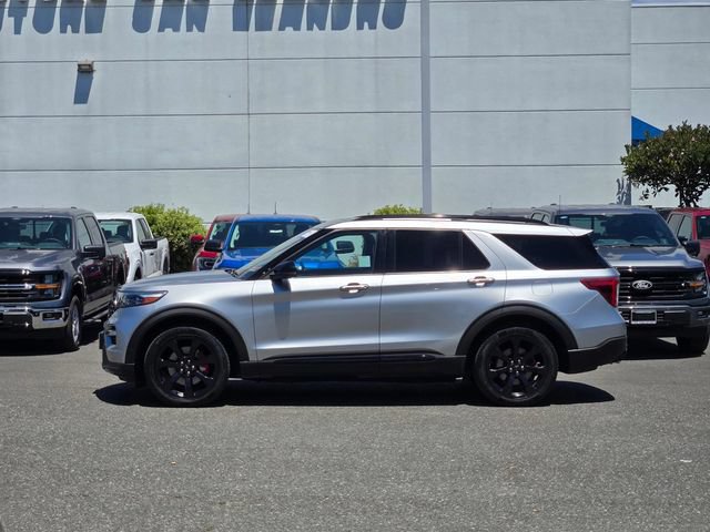 Certified 2020 Ford Explorer ST w/ ST Street Pack AWD/4WD image 7