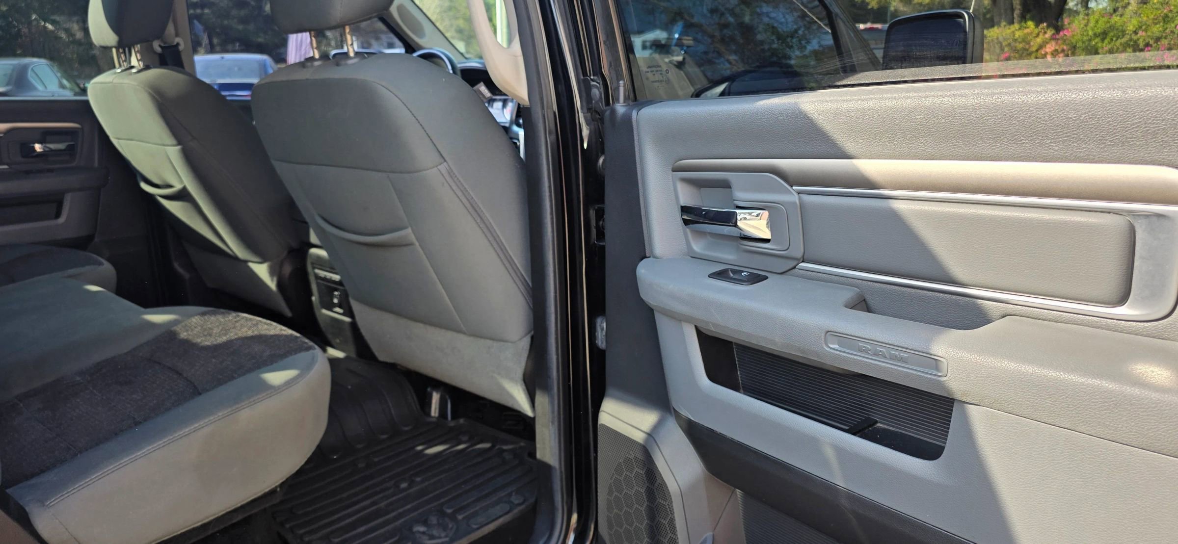 Used 2014 RAM 1500 Big Horn AWD/4WD image 17