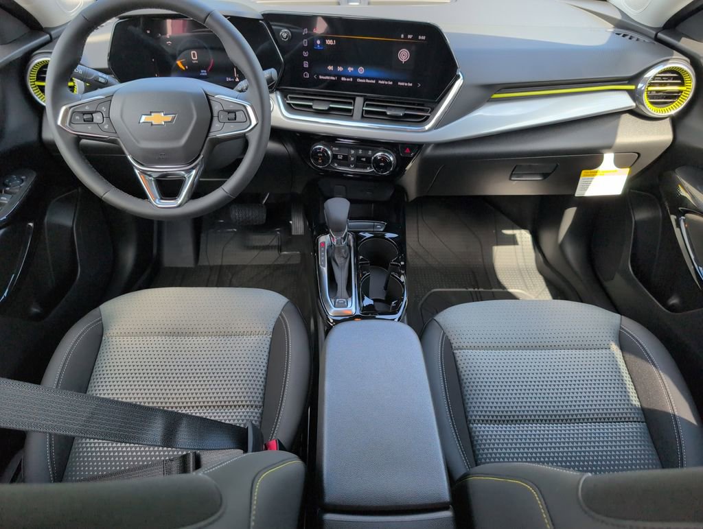 New 2026 Chevrolet Trax LT w/ Driver Confidence Package FWD image 29