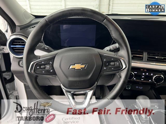 Used 2025 Chevrolet Trax LT w/ LT Convenience Package image 41