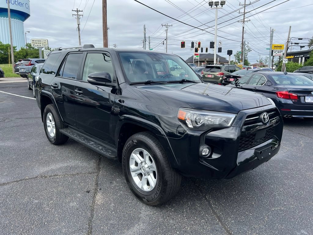 Used 2021 Toyota 4Runner SR5 Premium AWD/4WD image 4