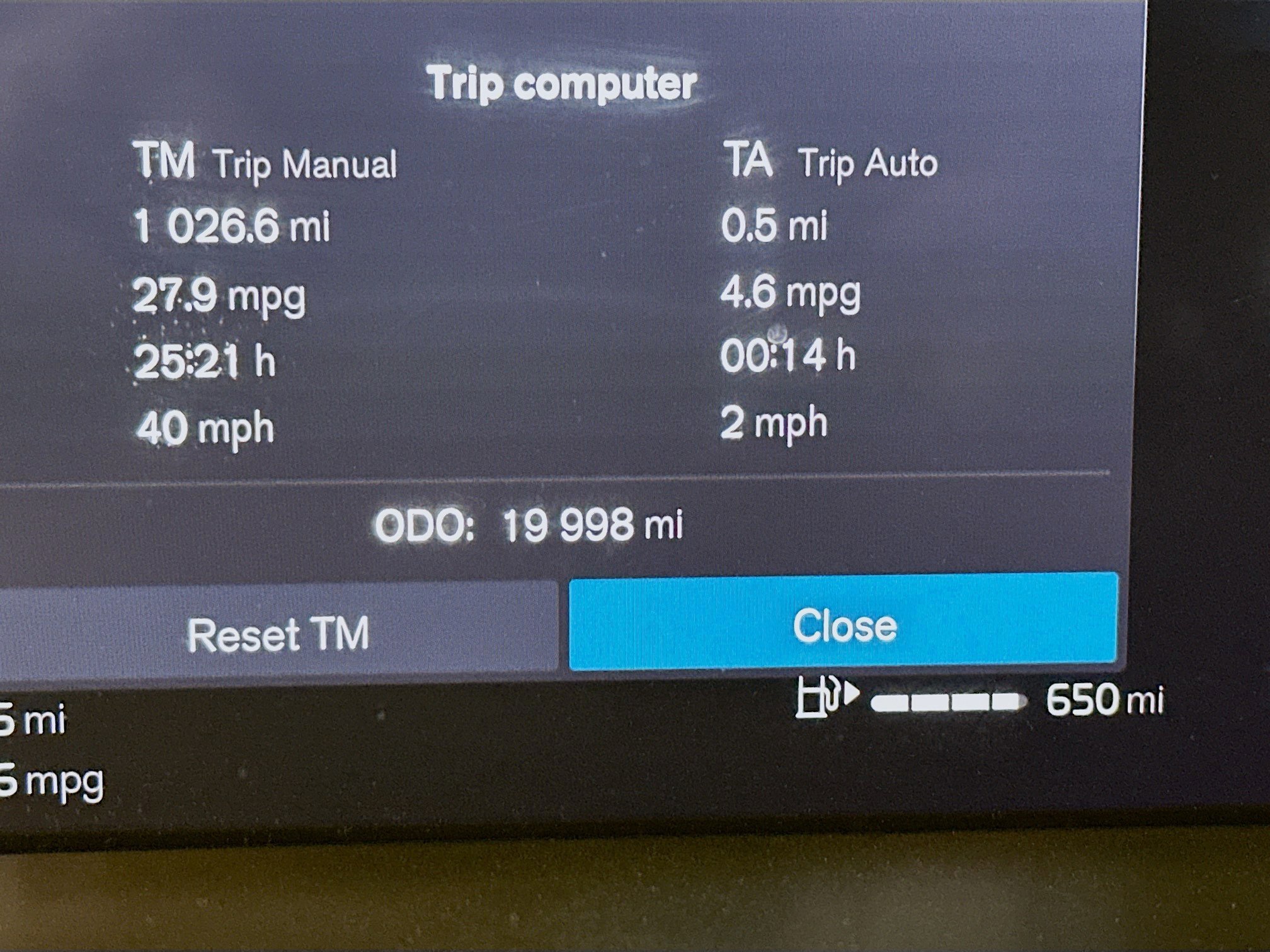 Used 2025 Volvo XC60 B5 Core image 19