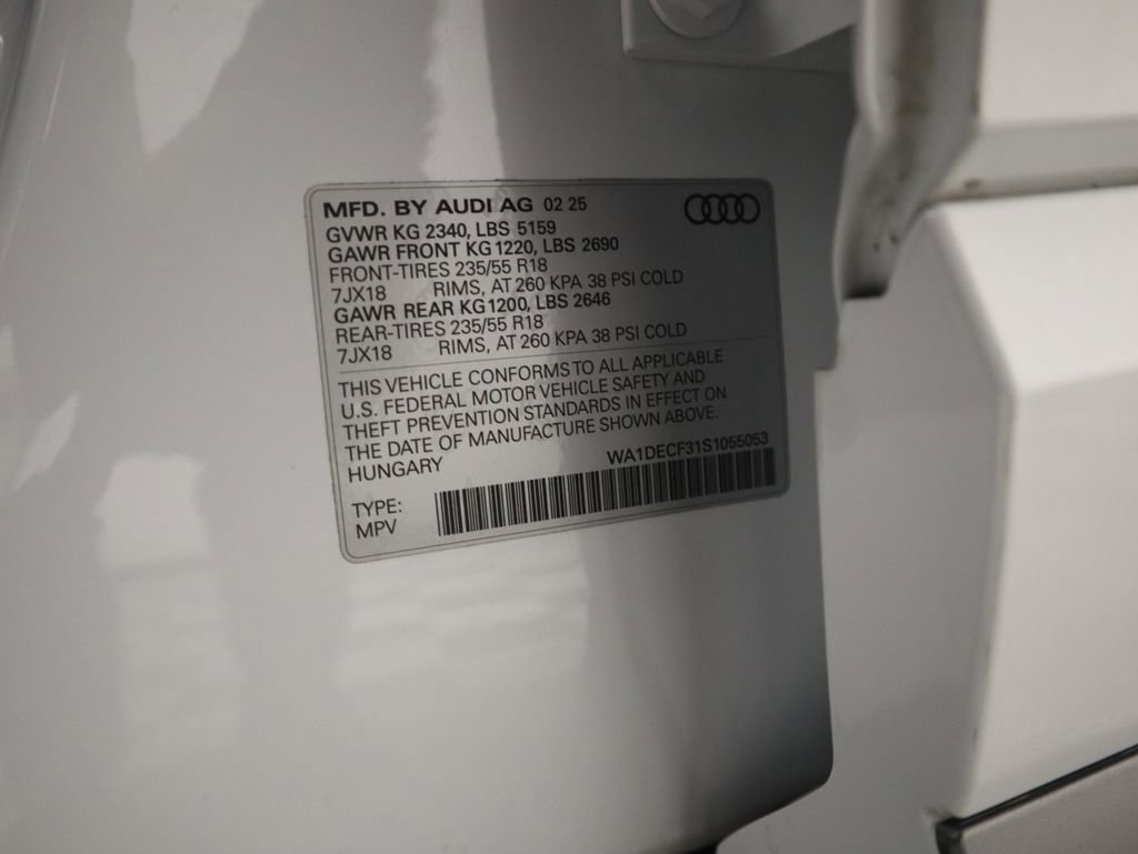 Certified 2025 Audi Q3 2.0T Premium w/ Convenience Package image 35