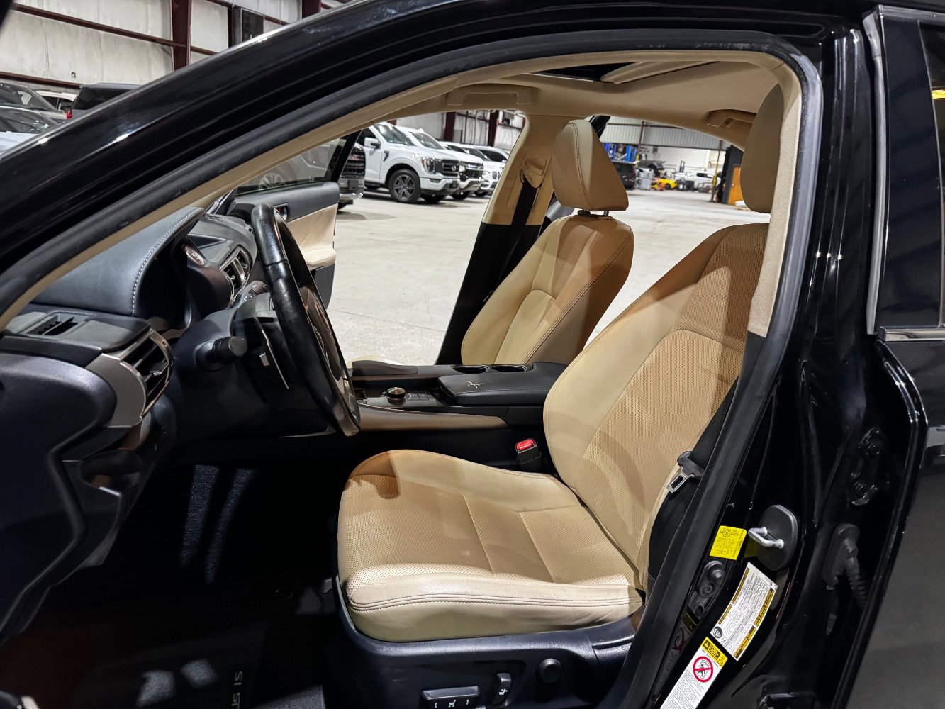 Used 2016 Lexus IS 200t w/ Navigation System Package image 14