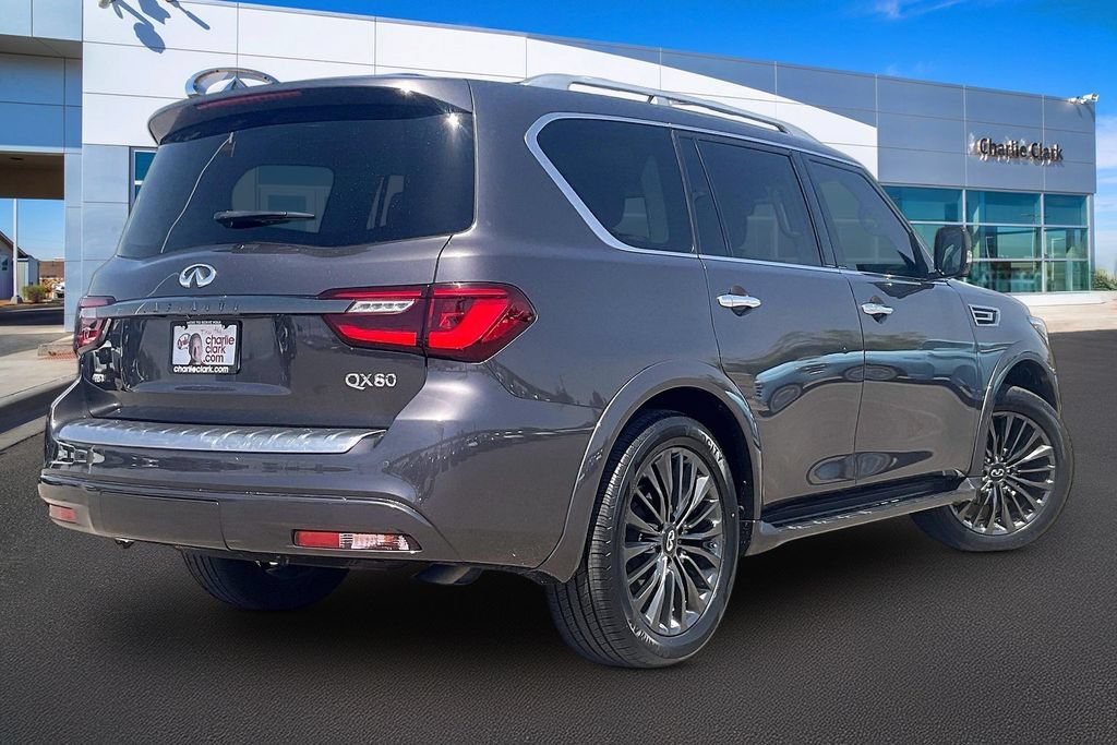 Used 2022 INFINITI QX80 Premium Select w/ Cargo Package AWD/4WD image 2