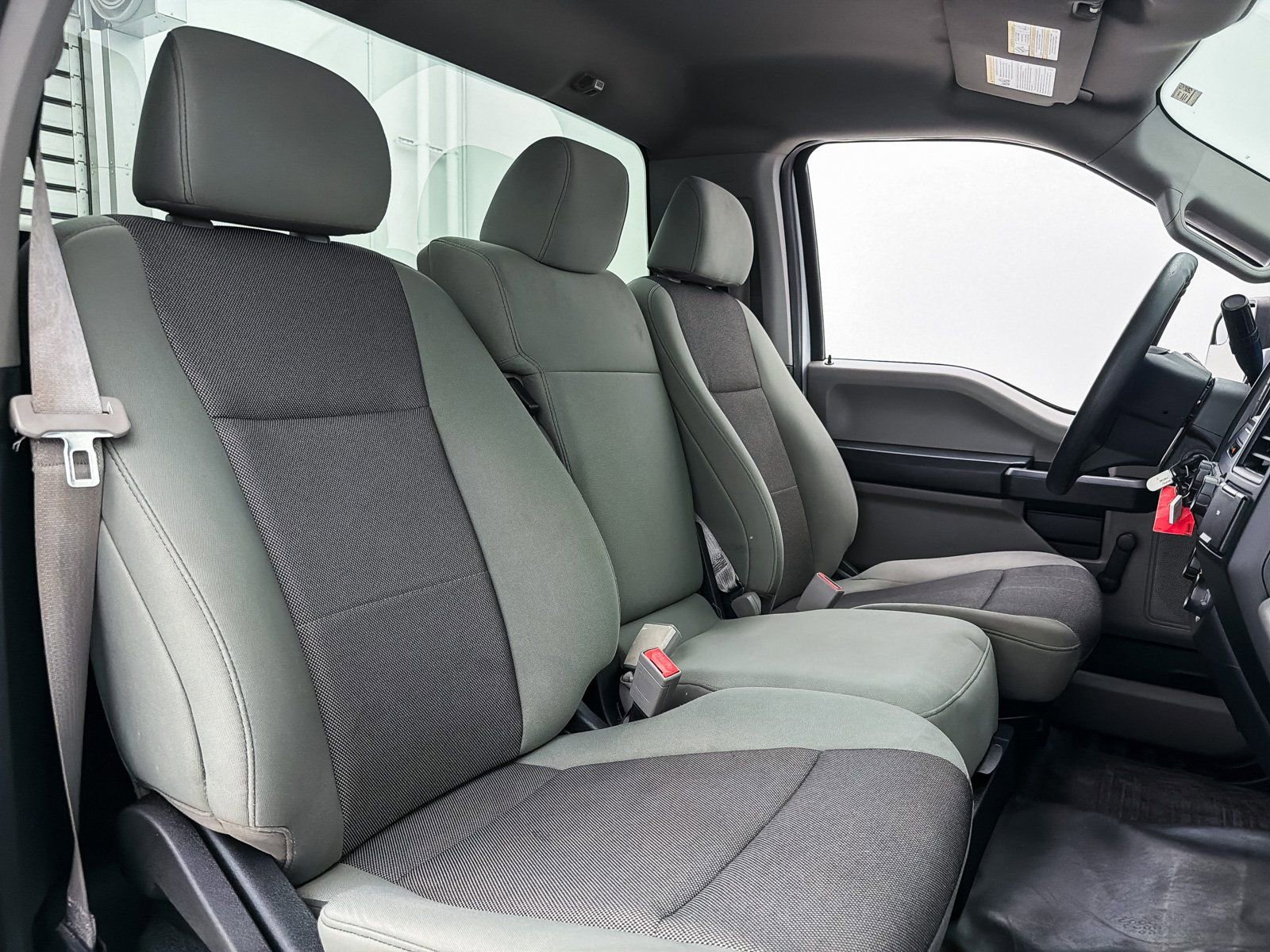 Used 2020 Ford F150 XL image 23