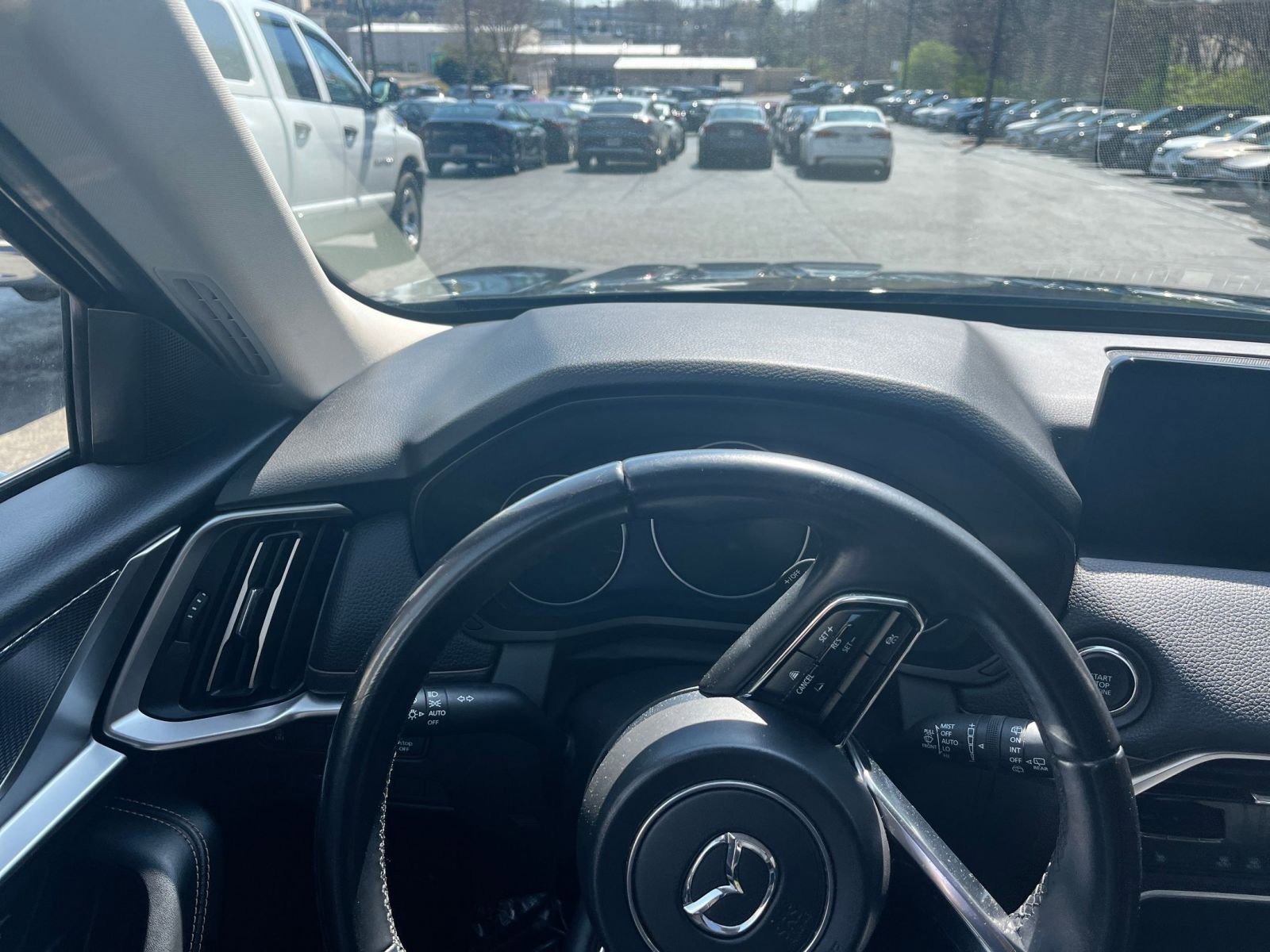 Used 2025 MAZDA CX-90 3.3 Turbo w/ Preferred Package image 33