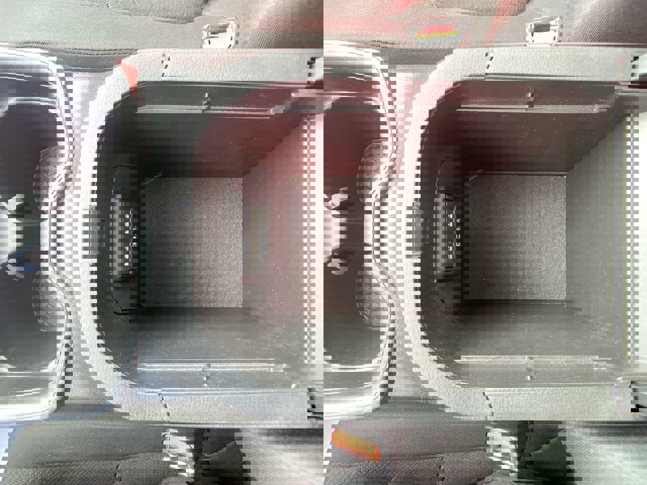 Used 2021 Toyota RAV4 XLE w/ Convenience Package image 21