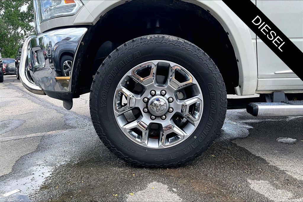 Used 2017 RAM 2500 Limited AWD/4WD image 32