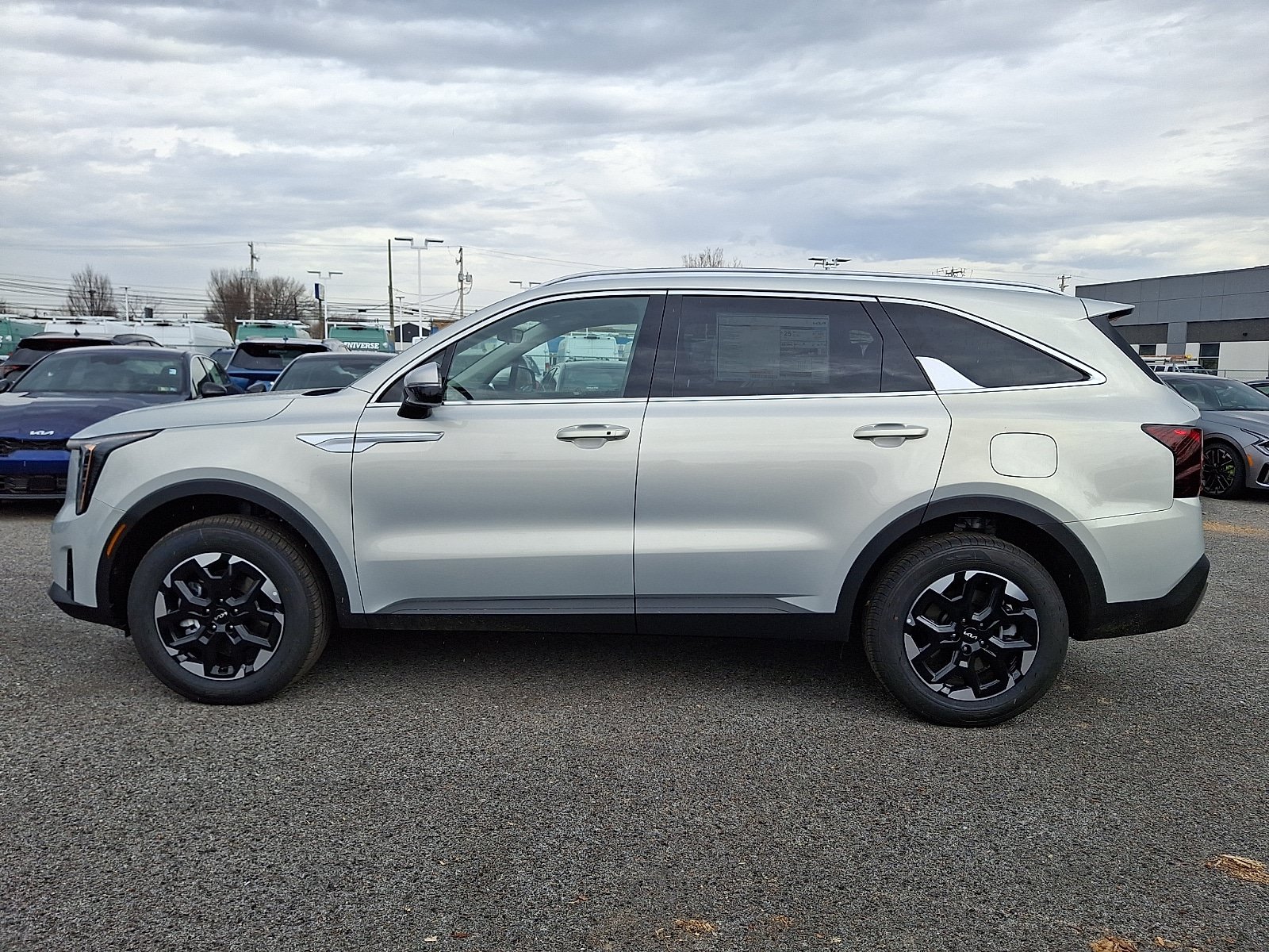 New 2026 Kia Sorento S AWD/4WD image 5