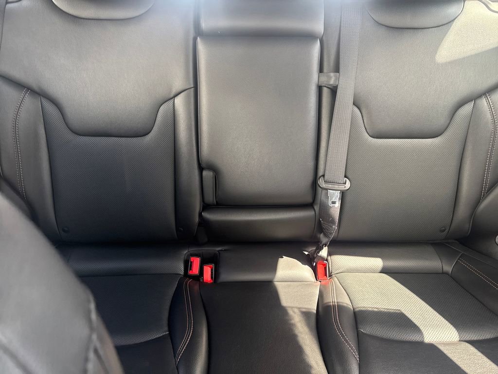 Used 2022 Jeep Compass Limited image 28