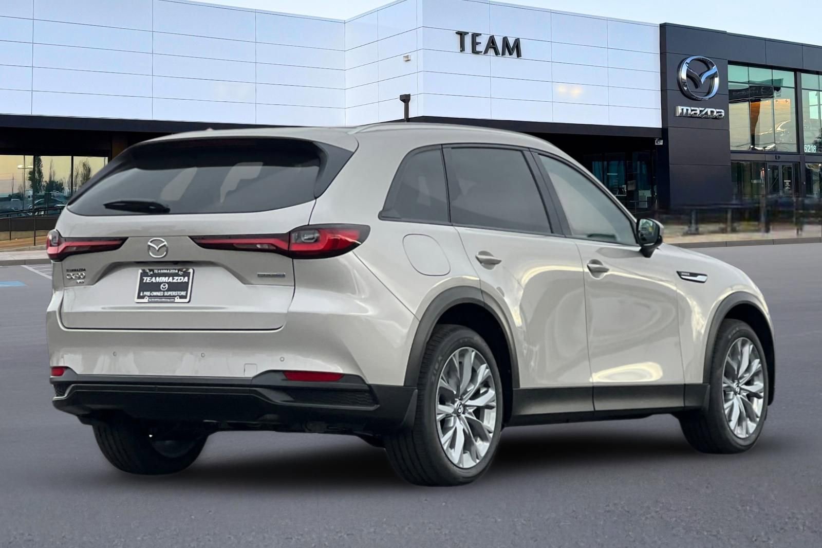 New 2026 MAZDA CX-90 Plug-In Hybrid w/ Preferred image 4