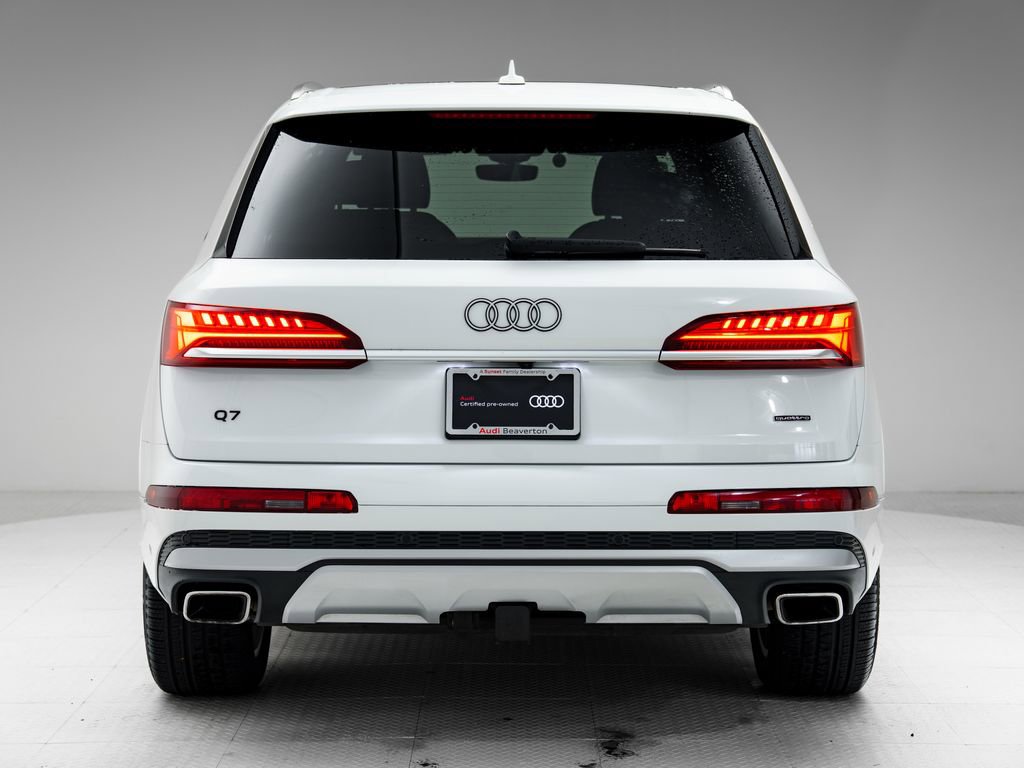 Certified 2025 Audi Q7 3.0T Premium w/ Convenience Package image 34