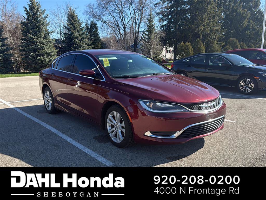 Used 2015 Chrysler 200 Limited w/ Convenience Group