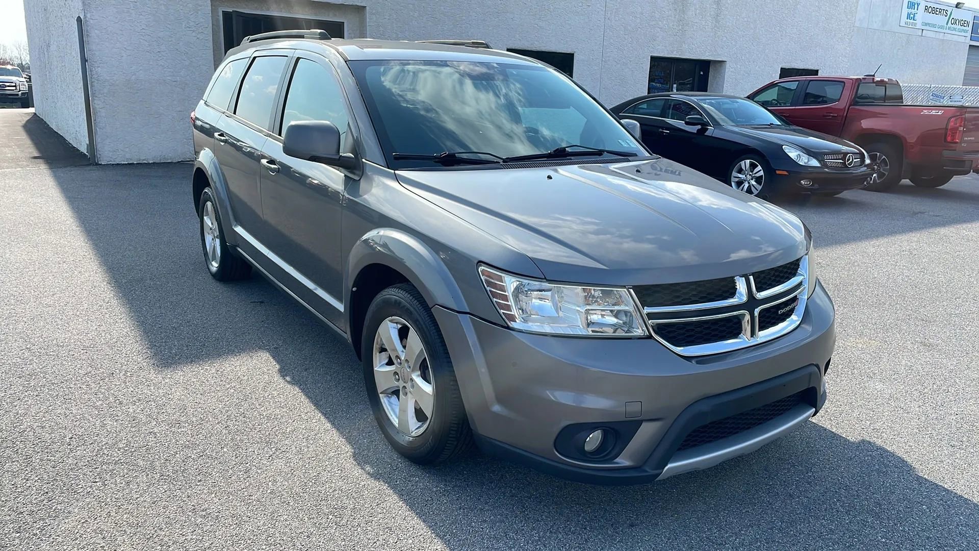 Used 2012 Dodge Journey SXT w/ Flexible Seating Group image 12
