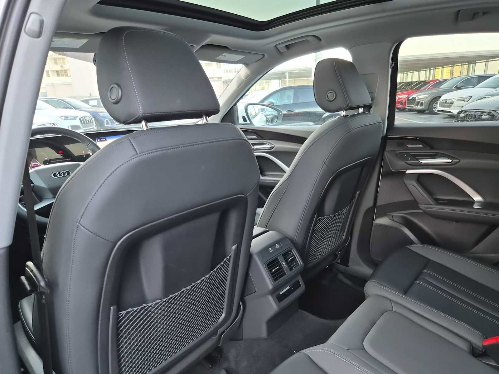 Certified 2025 Audi Q5 Premium Plus w/ Premium Plus image 17