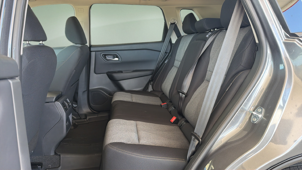 New 2026 Nissan Rogue SV AWD/4WD image 20
