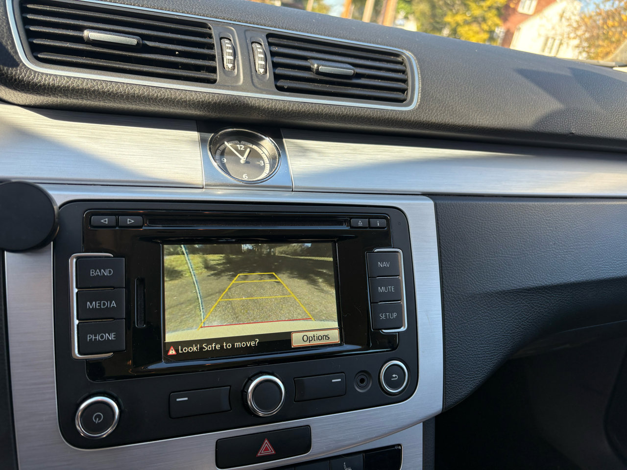 Used 2015 Volkswagen CC Sport image 8