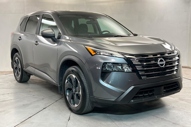 Used 2026 Nissan Rogue SV w/ Cold Weather Package AWD/4WD image 7