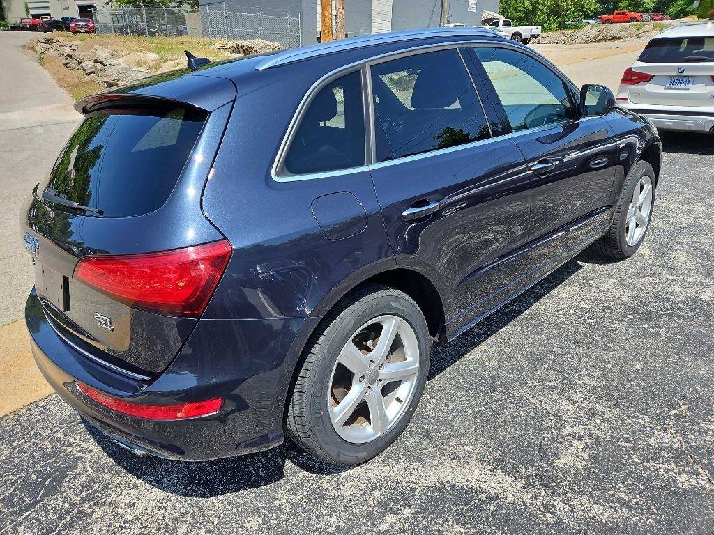 Used 2017 Audi Q5 2.0T Premium Plus w/ Technology Package AWD/4WD image 6