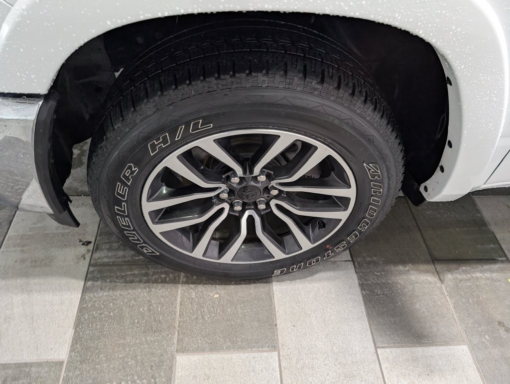 Used 2026 RAM 1500 Limited AWD/4WD image 8