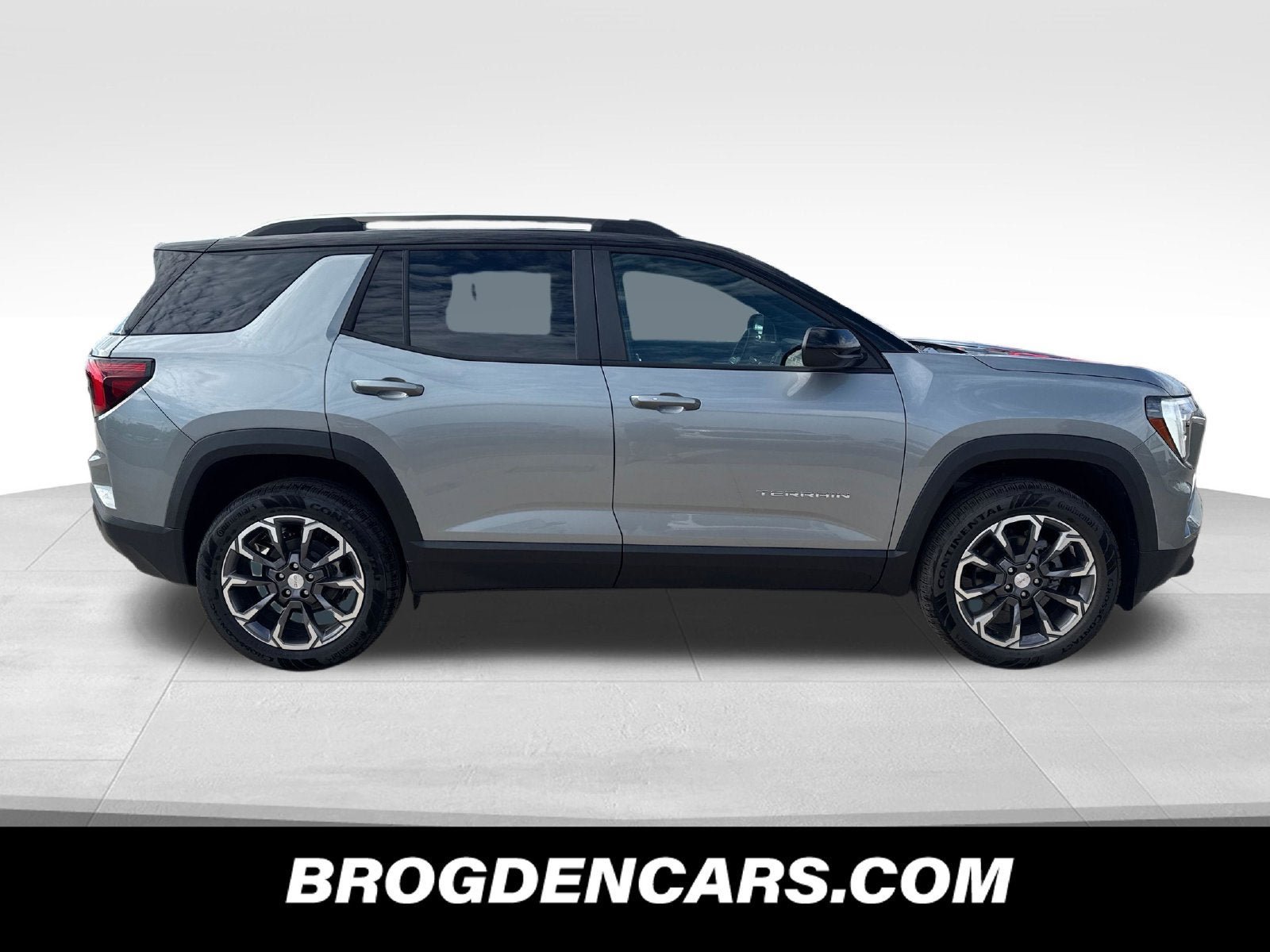 New 2027 GMC Terrain Elevation w/ Elevation Premium Package AWD/4WD image 2