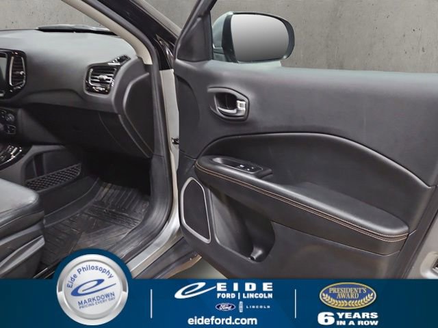 Used 2021 Jeep Compass Limited image 19