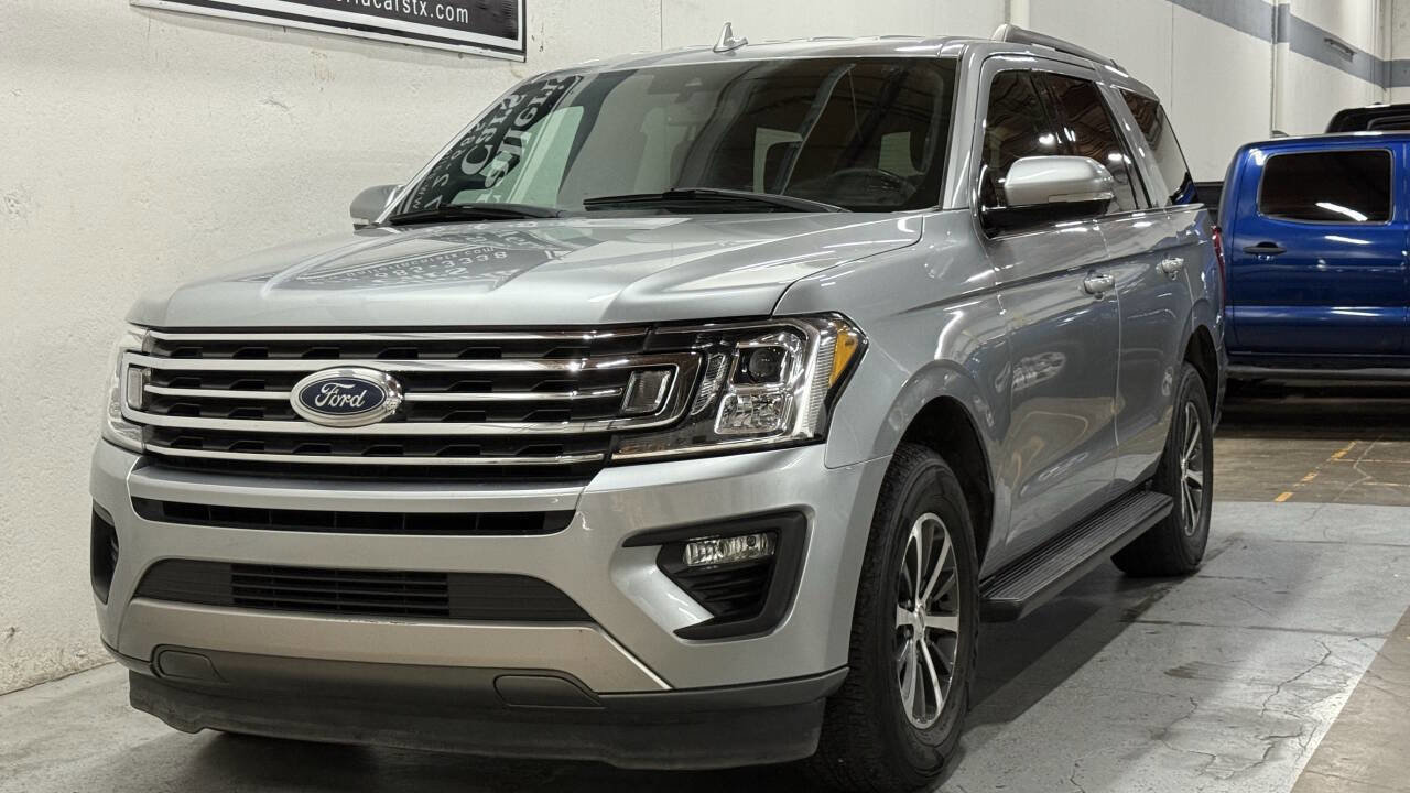 Used 2020 Ford Expedition XLT w/ Equipment Group 201A image 2