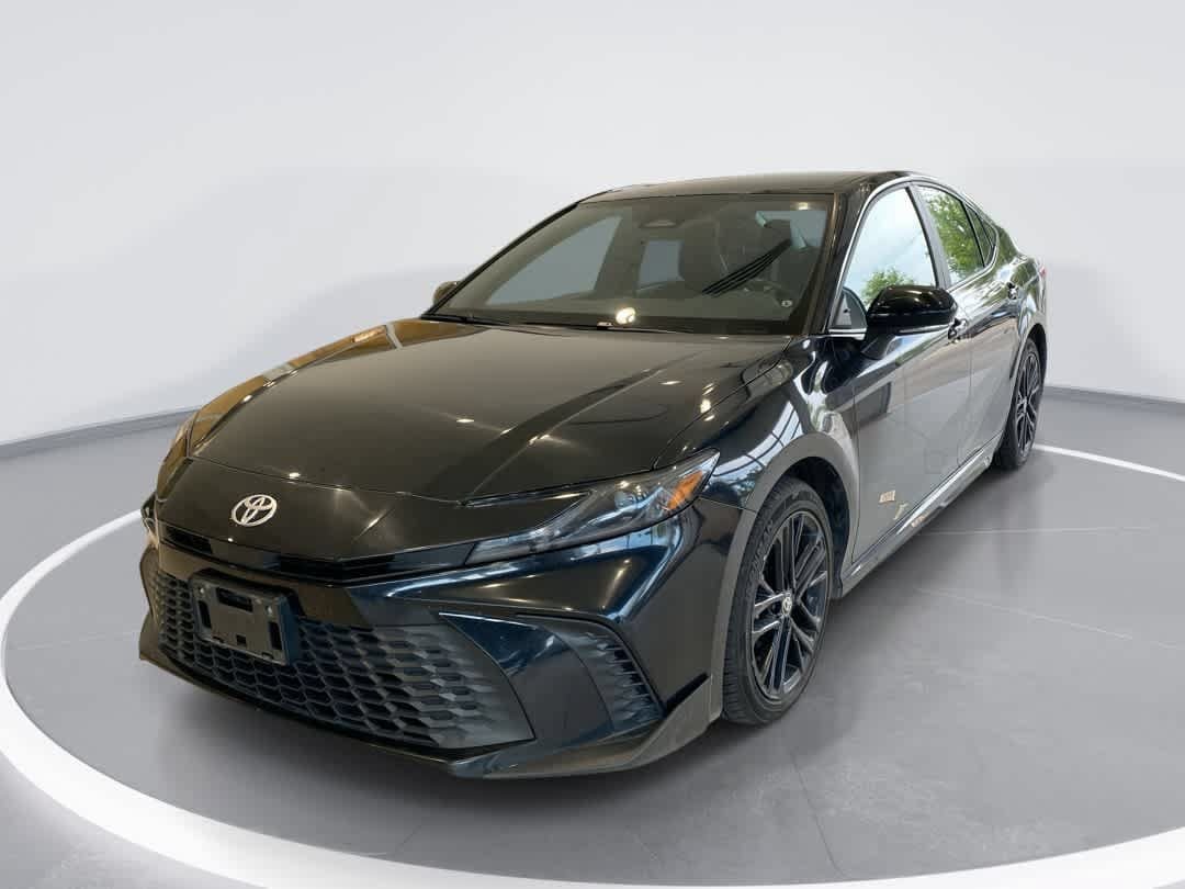 Used 2025 Toyota Camry SE