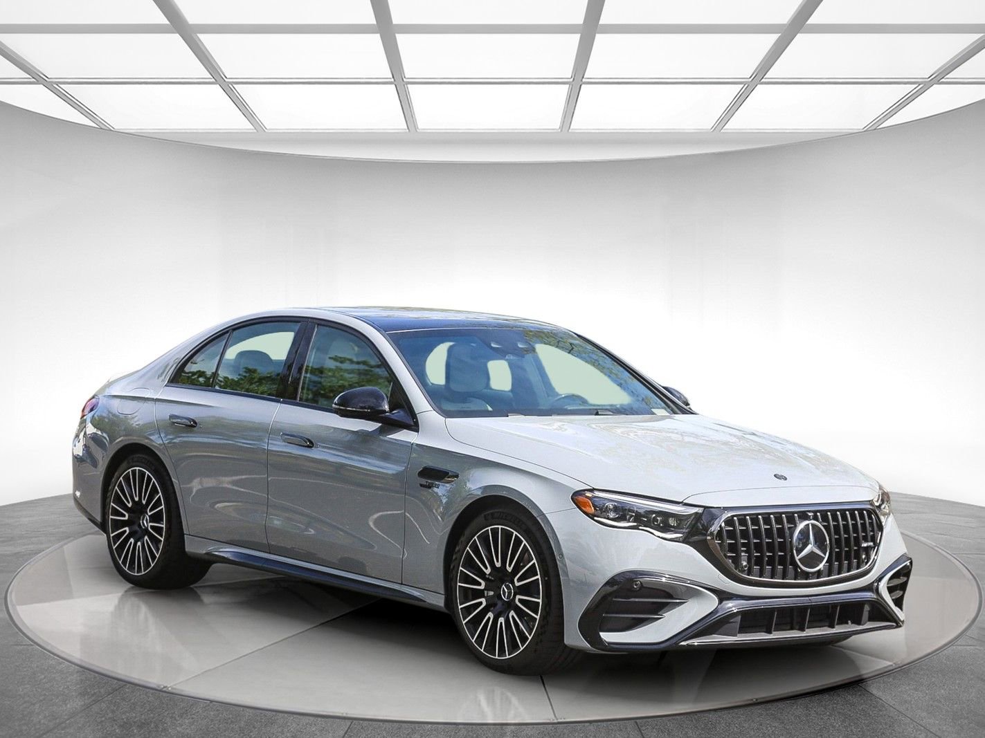 Certified 2026 Mercedes-Benz E 53 AMG e 4MATIC Sedan image 5