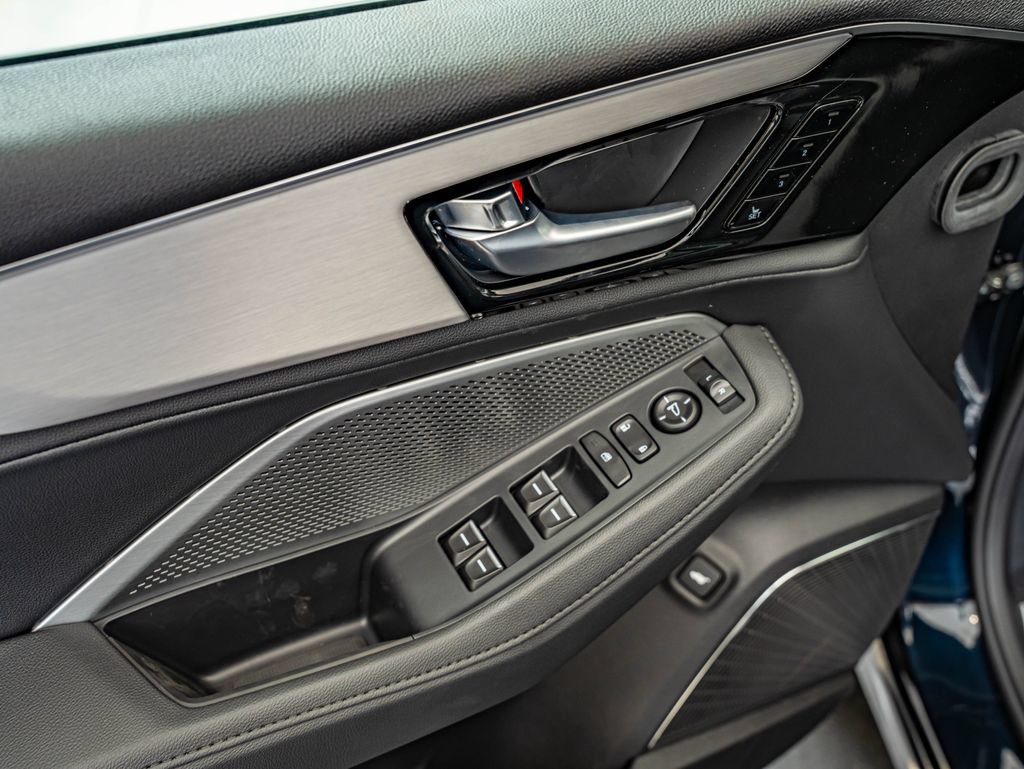 New 2026 Acura MDX SH-AWD image 18