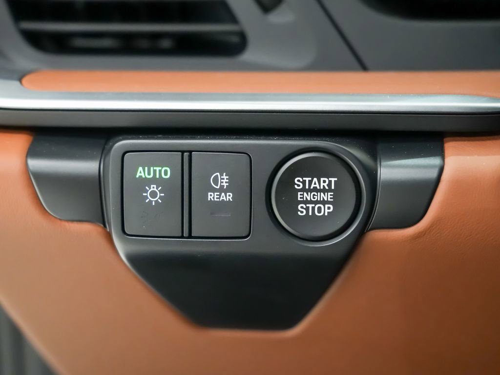 Used 2026 Porsche 911 Carrera GTS RWD image 21