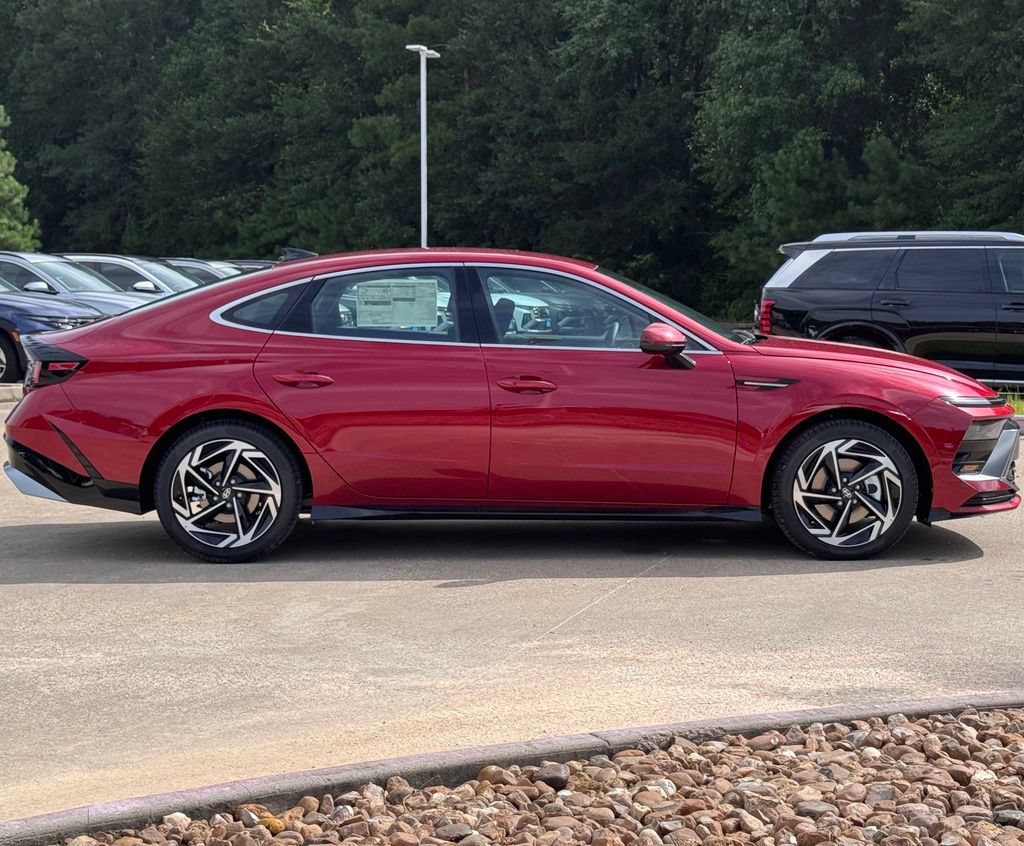 New 2026 Hyundai Sonata SEL FWD image 10