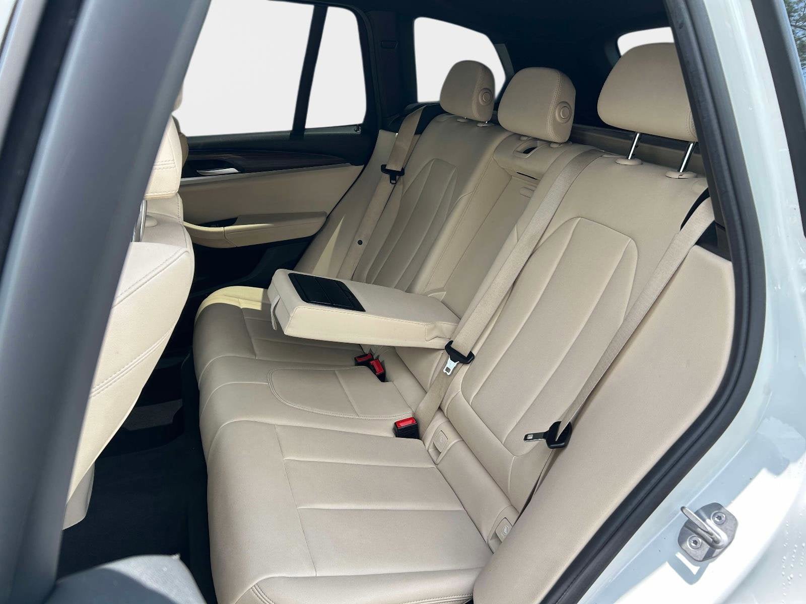 Used 2021 BMW X3 sDrive30i w/ Convenience Package (ZC2) RWD image 17