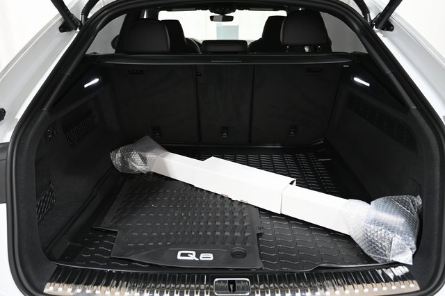 New 2026 Audi Q8 Prestige image 21