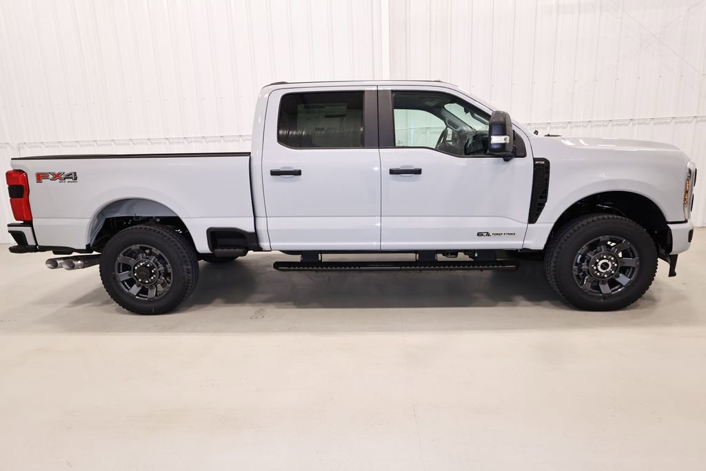 New 2026 Ford F350 XL image 2