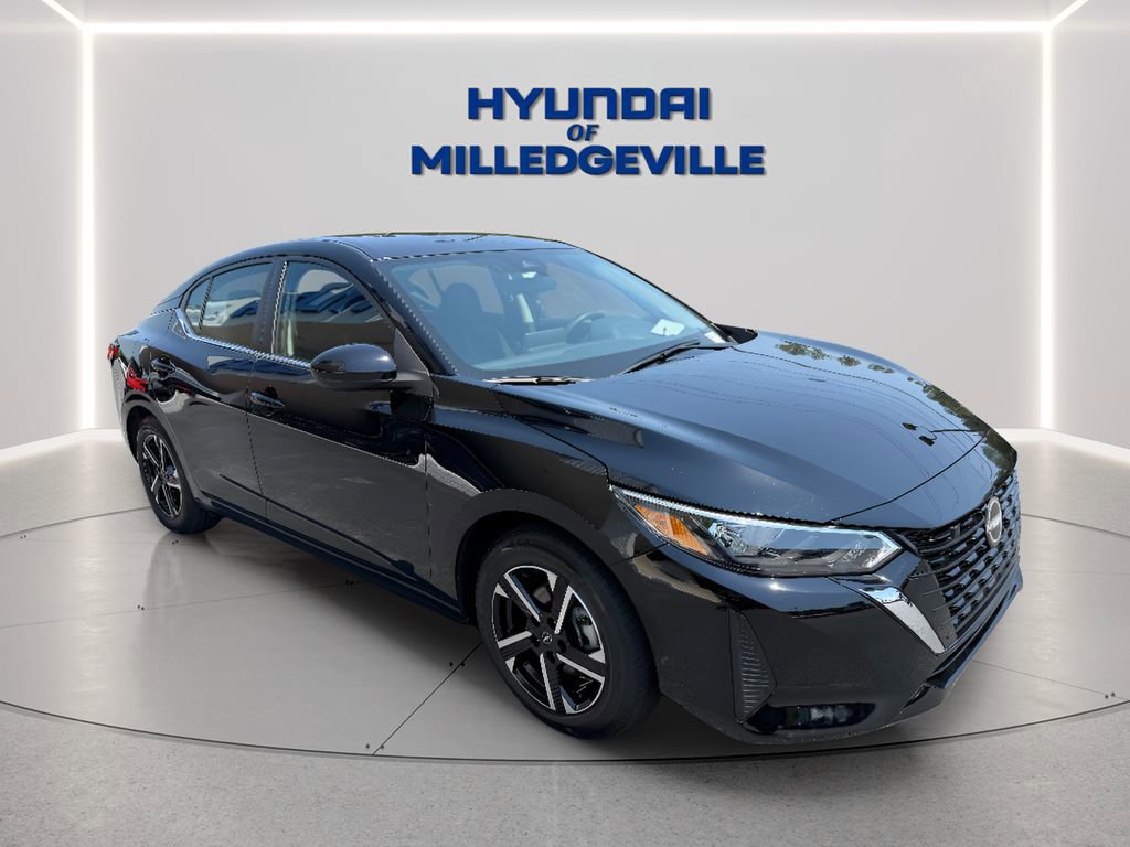 Used 2025 Nissan Sentra SV FWD image 8