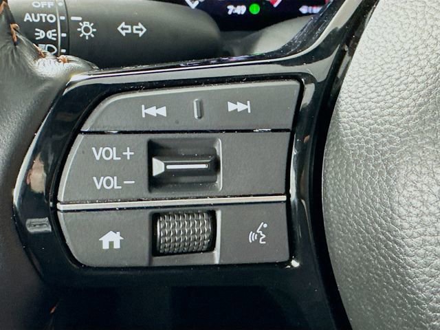 Certified 2026 Honda HR-V Sport image 9