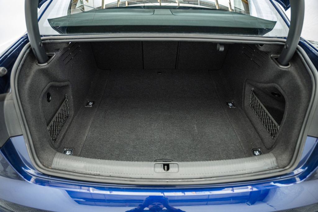 Used 2024 Audi A4 2.0T Premium Plus image 11