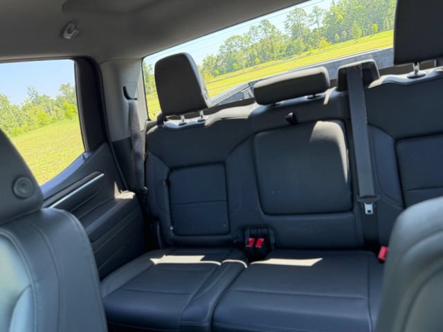 Used 2026 GMC Sierra 1500 SLT RWD image 4