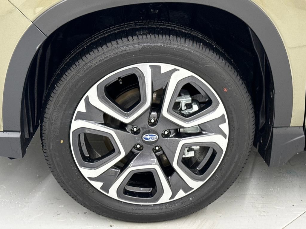 New 2026 Subaru Ascent Limited image 10