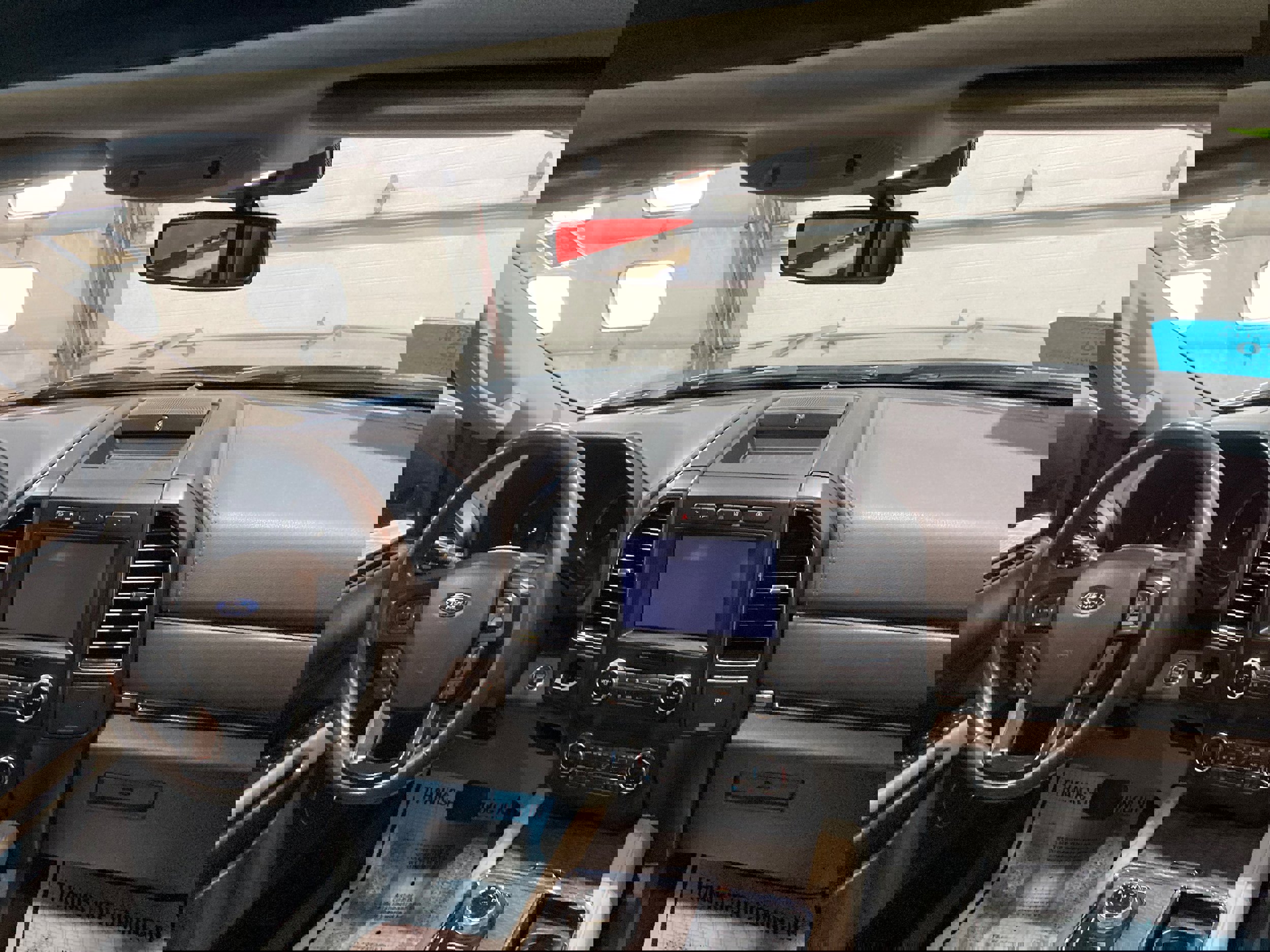 Used 2019 Ford Expedition Limited w/ Equipment Group 301A image 13