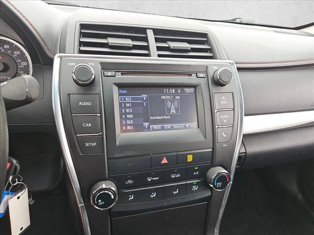 Used 2015 Toyota Camry SE image 19