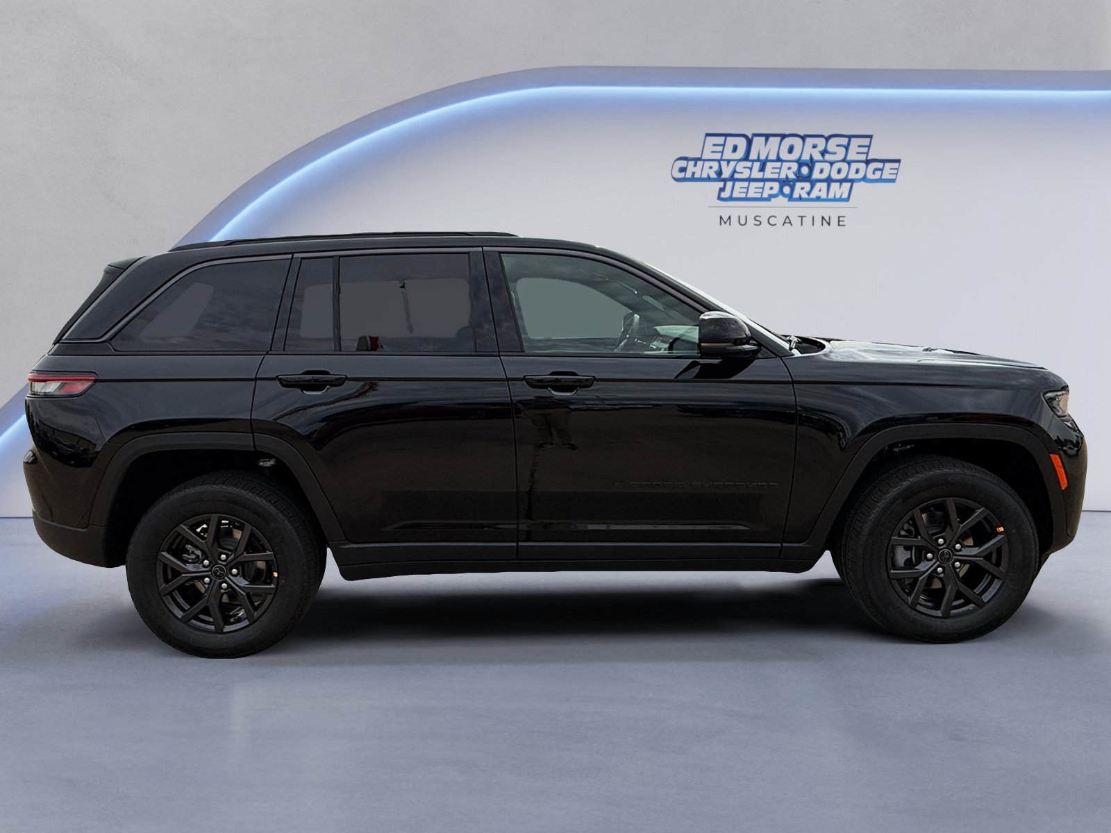 New 2027 Jeep Grand Cherokee 4WD image 6