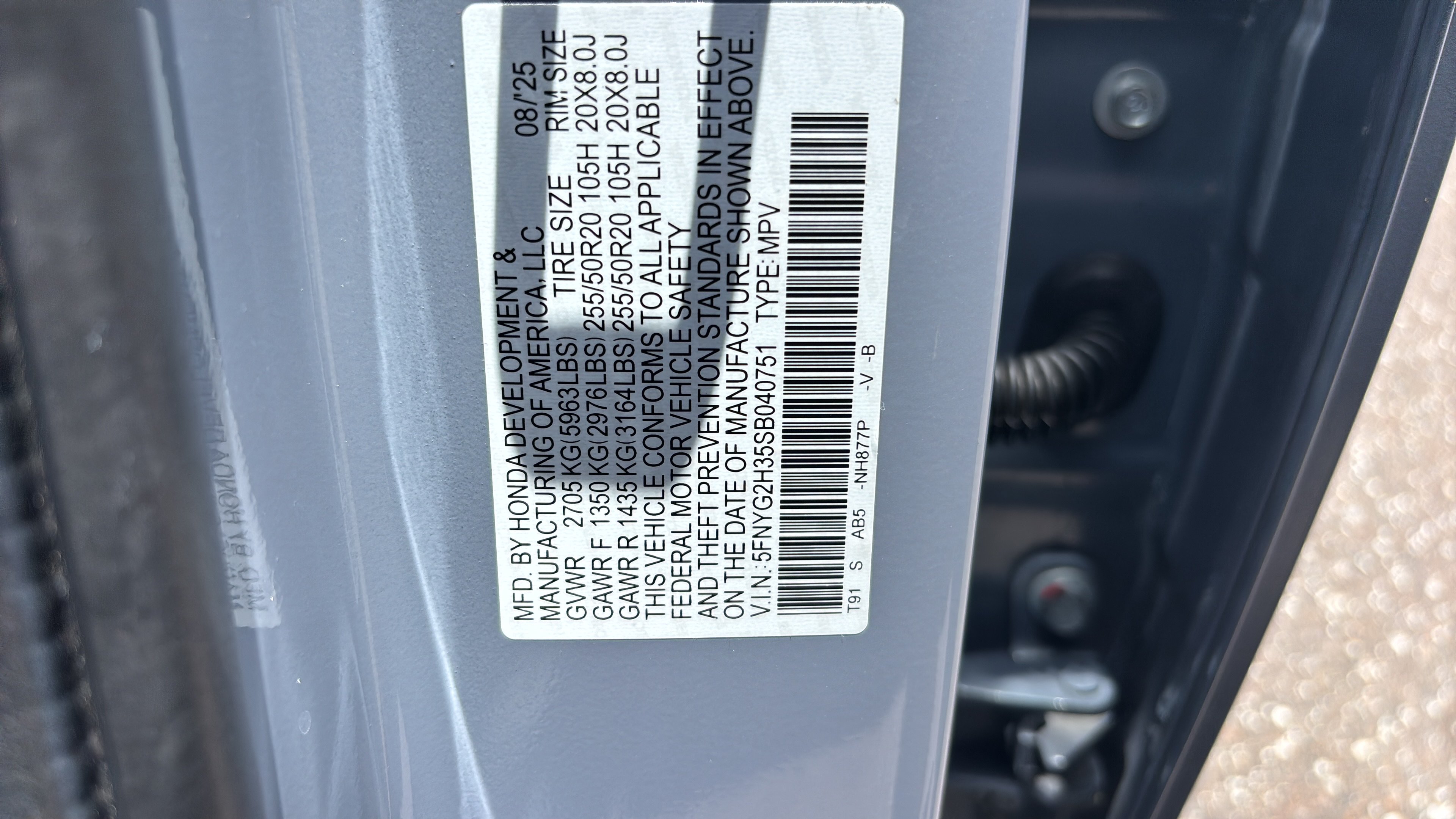 Used 2025 Honda Pilot Sport image 17