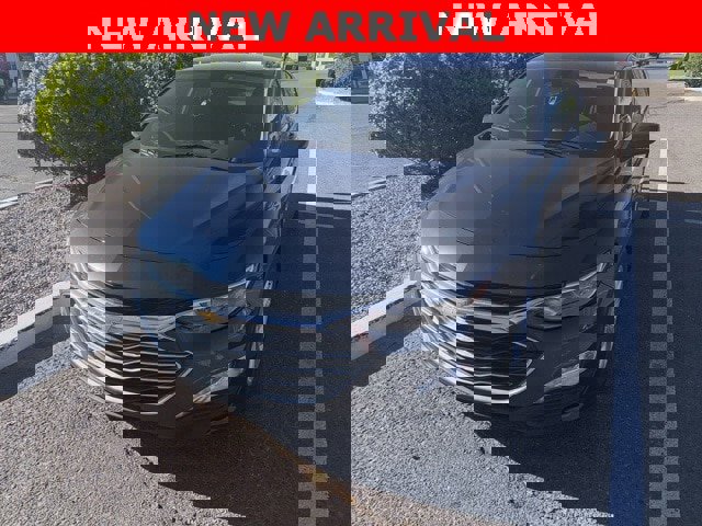 Used 2022 Chevrolet Malibu LT image 3