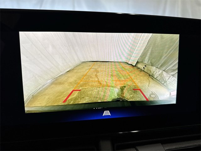 Used 2024 Chevrolet Trax RS w/ Sunroof Package image 19