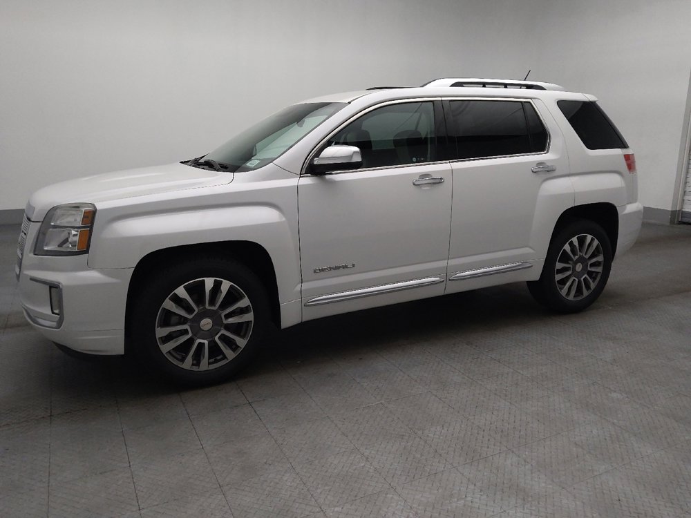 Used 2017 GMC Terrain Denali image 2