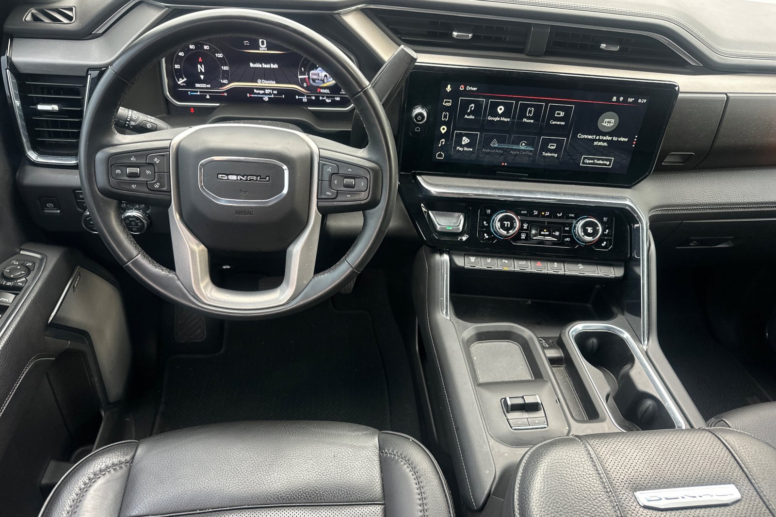 Used 2024 GMC Sierra 2500 Denali w/ Denali Reserve Package AWD/4WD image 16