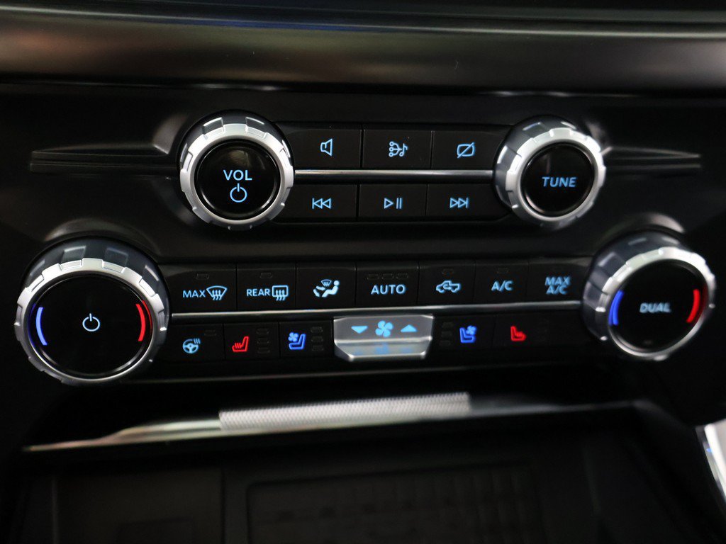 Used 2023 Ford F150 Lariat w/ Equipment Group 502A High AWD/4WD image 57